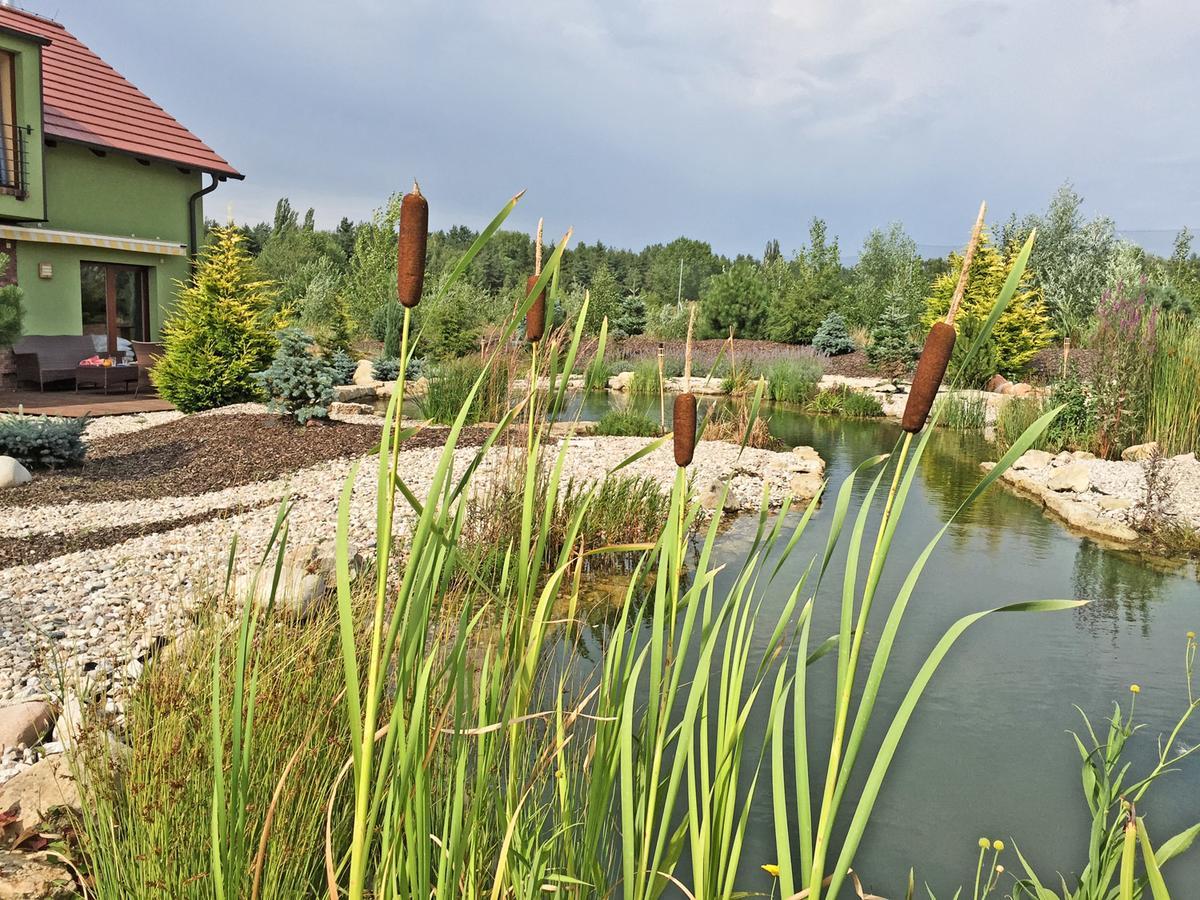 Lake View Apartments near Golf Resort Kunětická Hora, Dříteč Pardubice Exterior foto